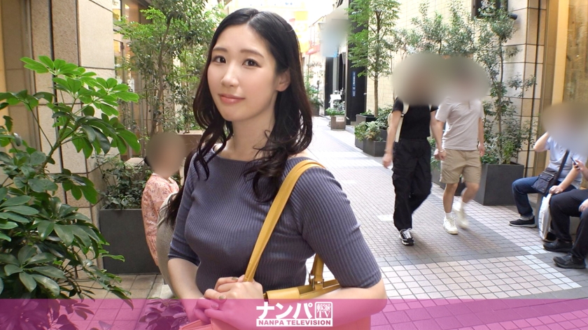 GANA- マジ軟派、初撮  吉祥寺グルメをリサーチ中の美人雑誌記者をナンパ！年ぶ